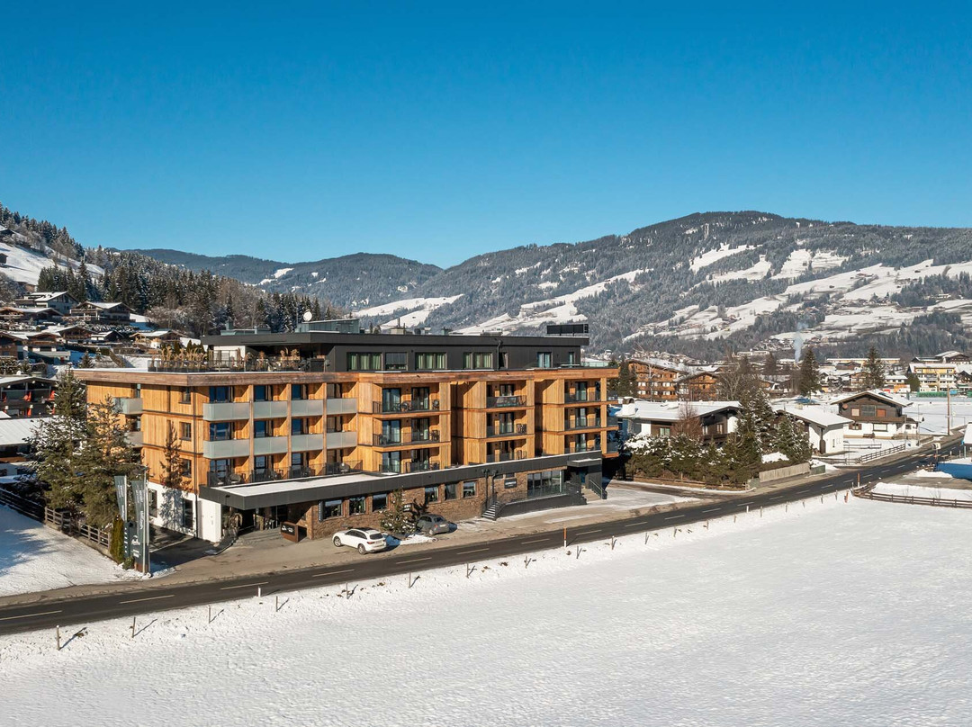 教堂山酒店住宿-AlpenParks Hotel & Apartment Taxacher Kirchberg