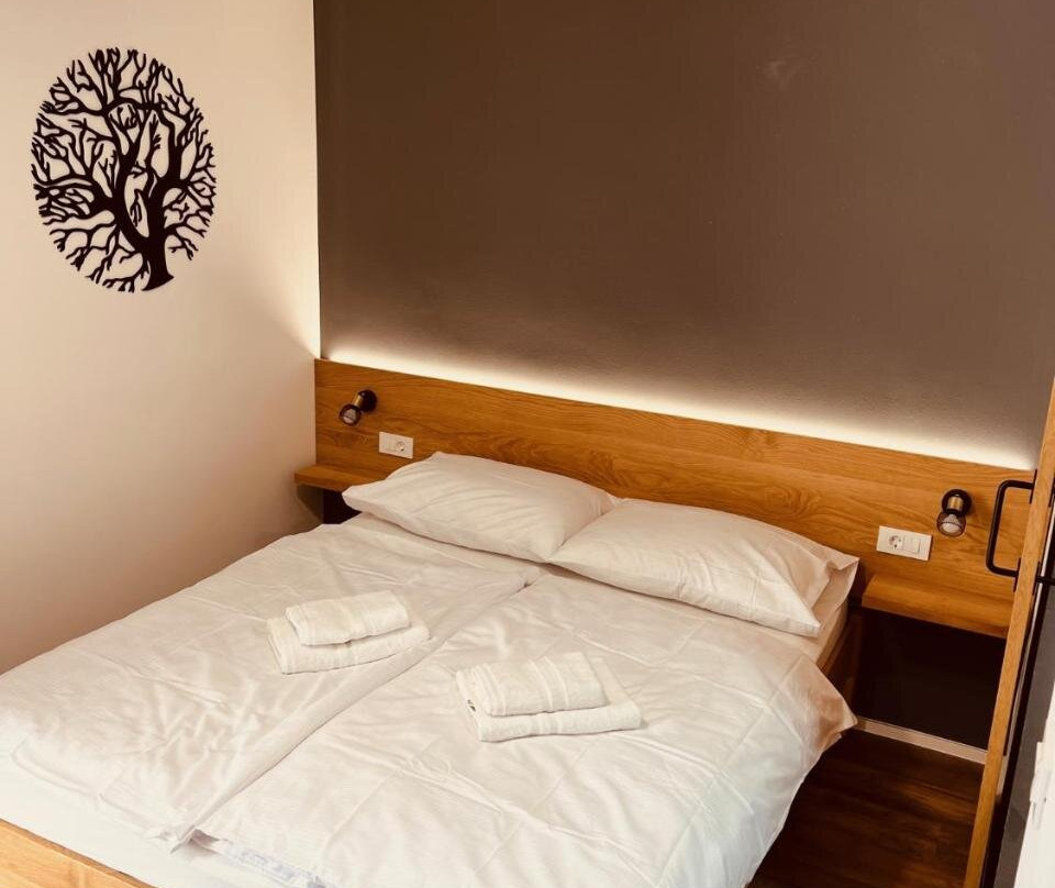 PJagodic Hotel Cerklje - 5Min to Airport