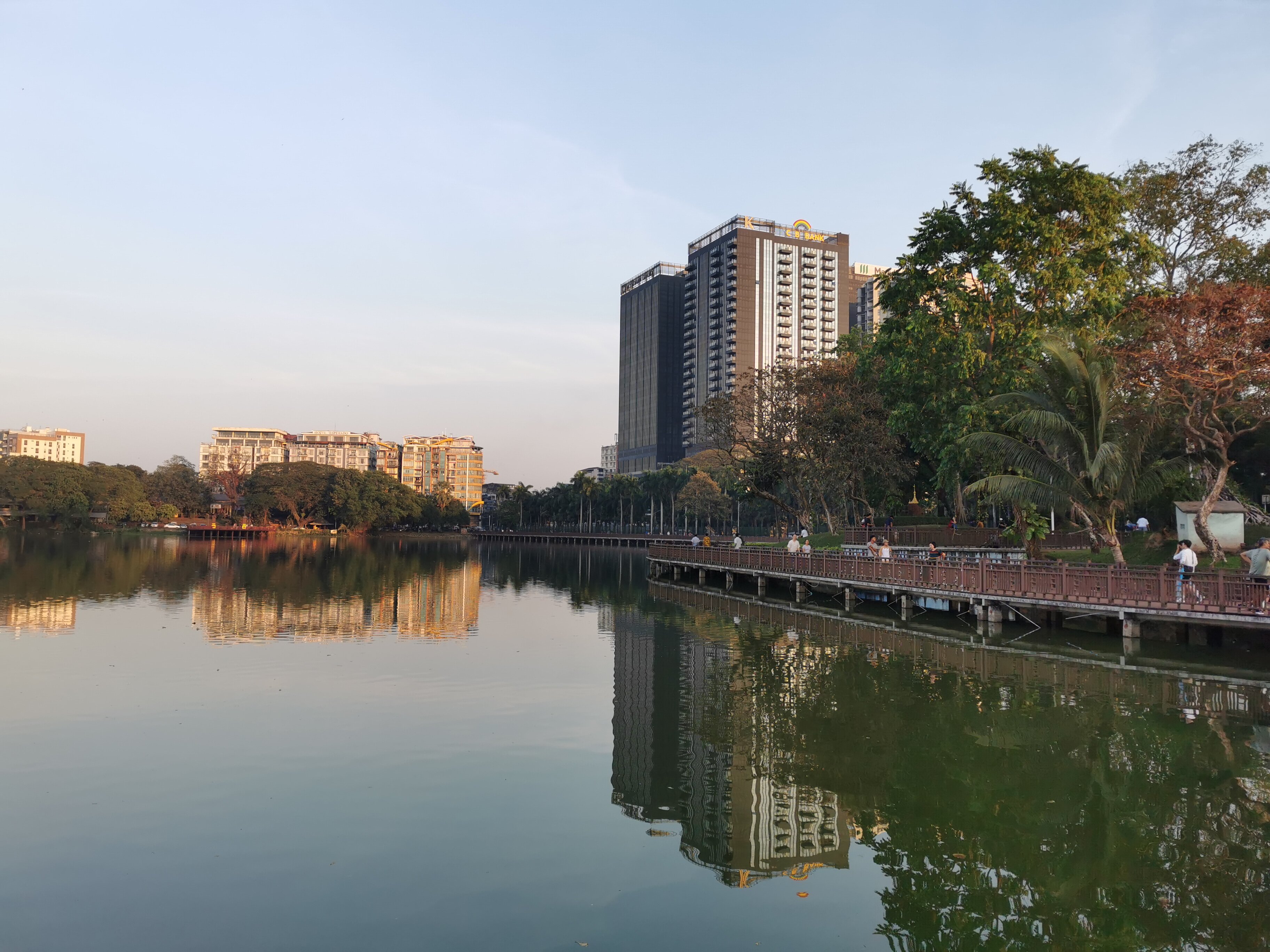 Wyndham Grand Yangon Hotel-浴室