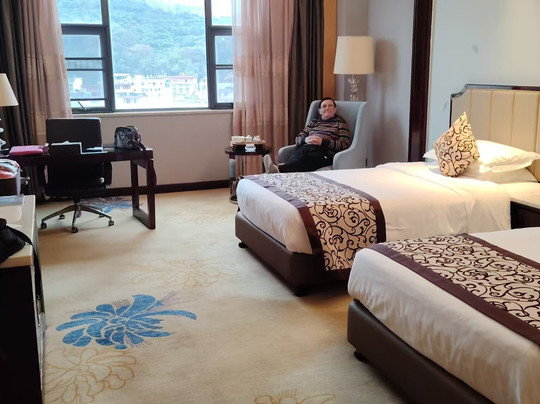 荣誉国际酒店主图