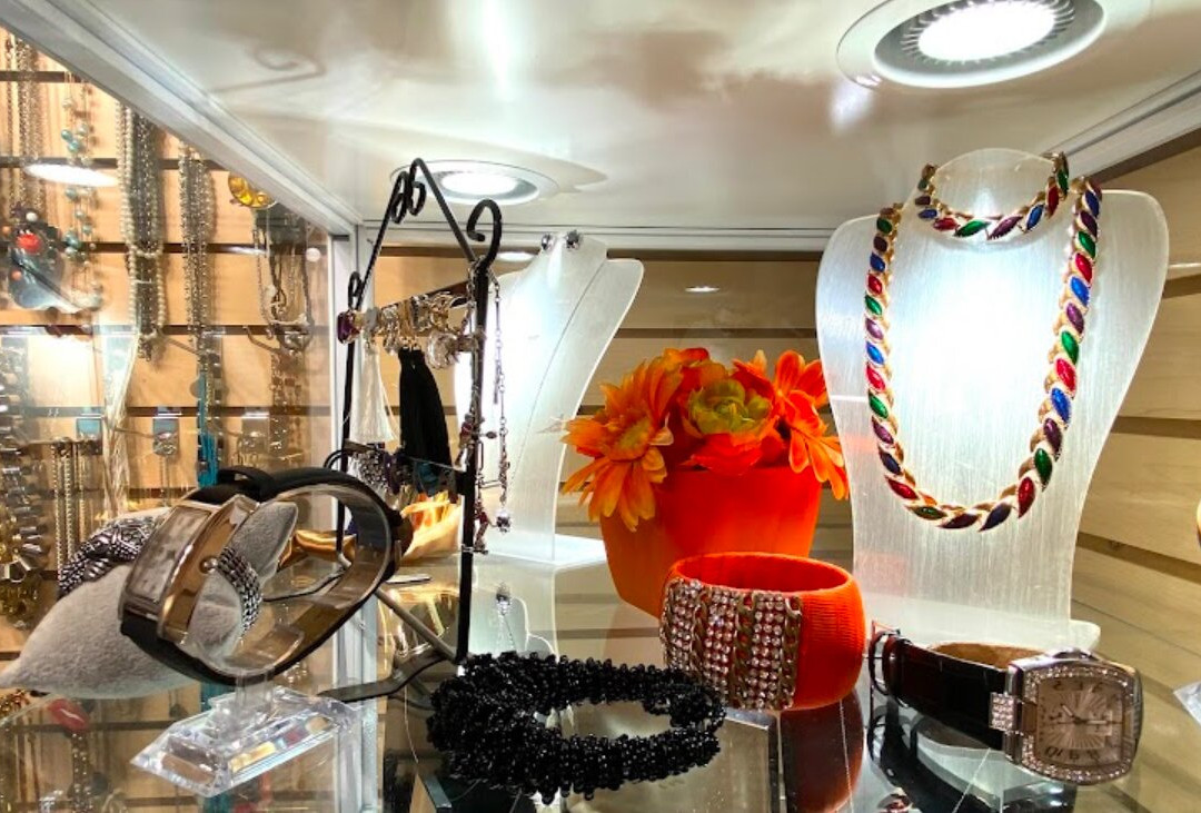 Worn Again-Saint Williams必去景点