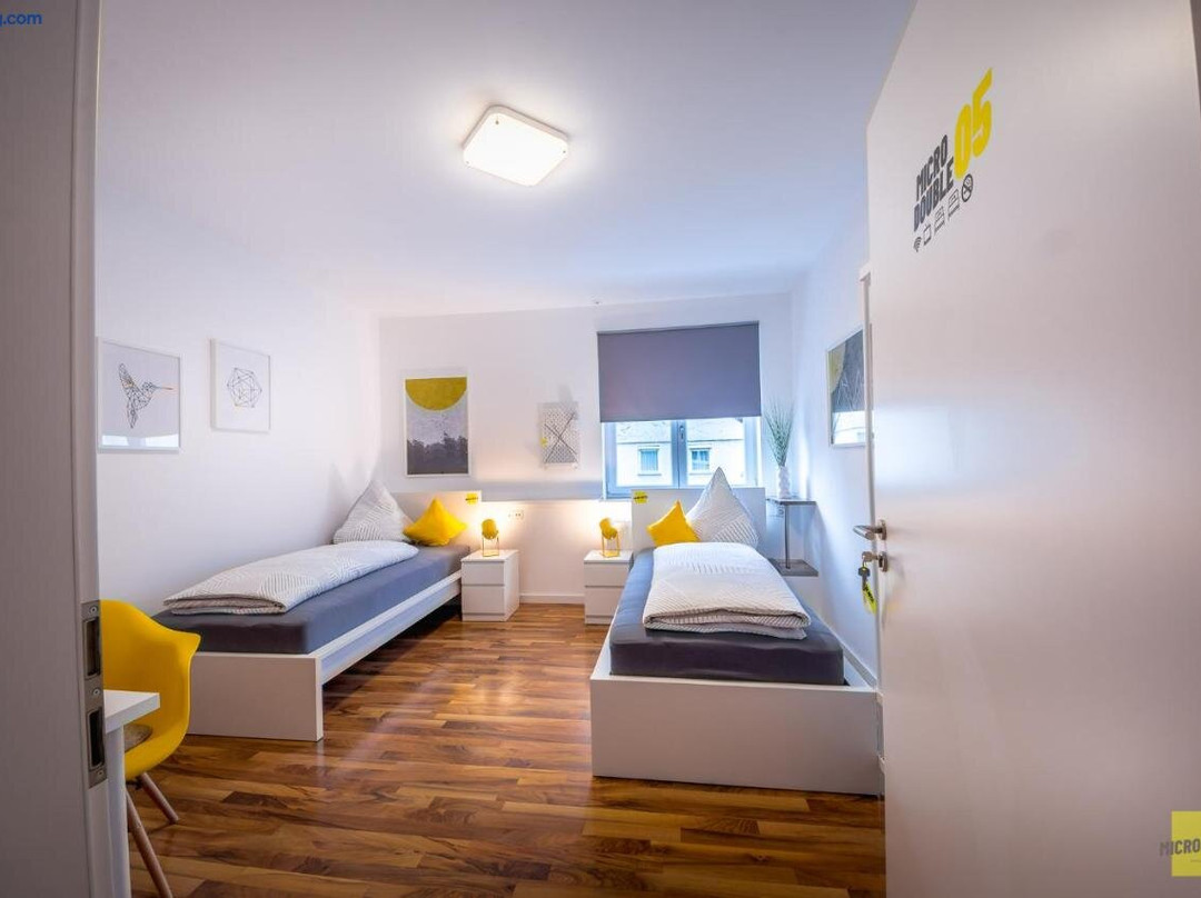 Micro Motel A-25