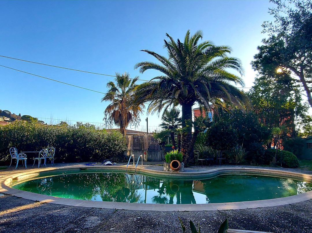 Hôtel Villa Roseraie主图