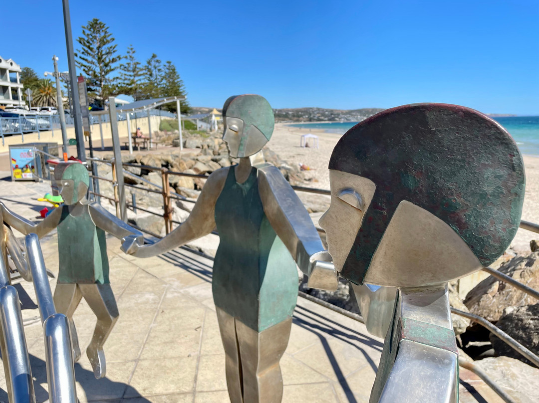 Kathleen (kitty) White Sculpture-布莱顿必去景点