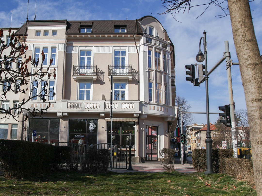 Corner House