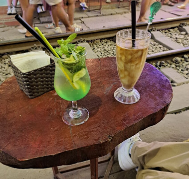 Hanoi Train Street Travel-沙巴必去景点