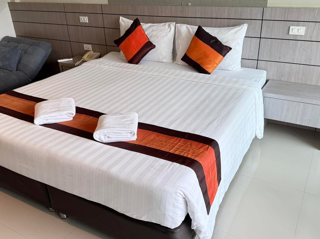 巢劳小屋度假村主图