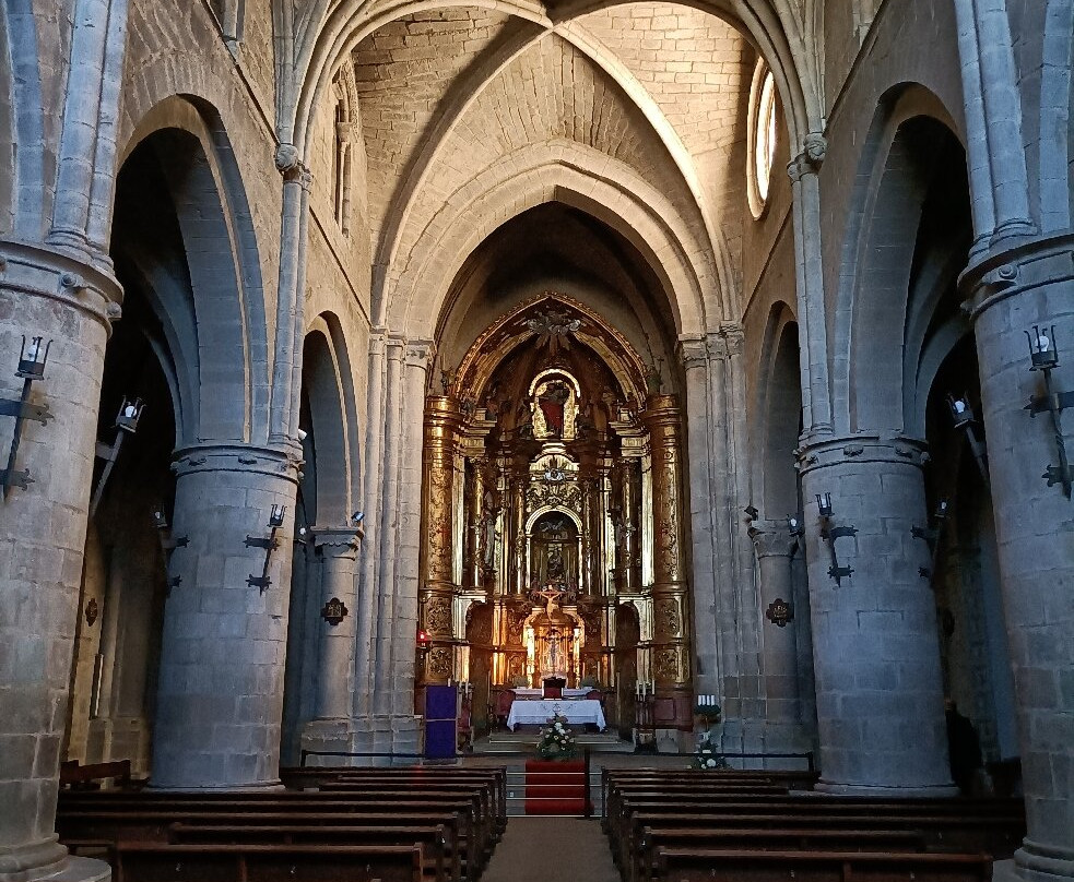 Iglesia De Santiago-Sanguesa必去景点
