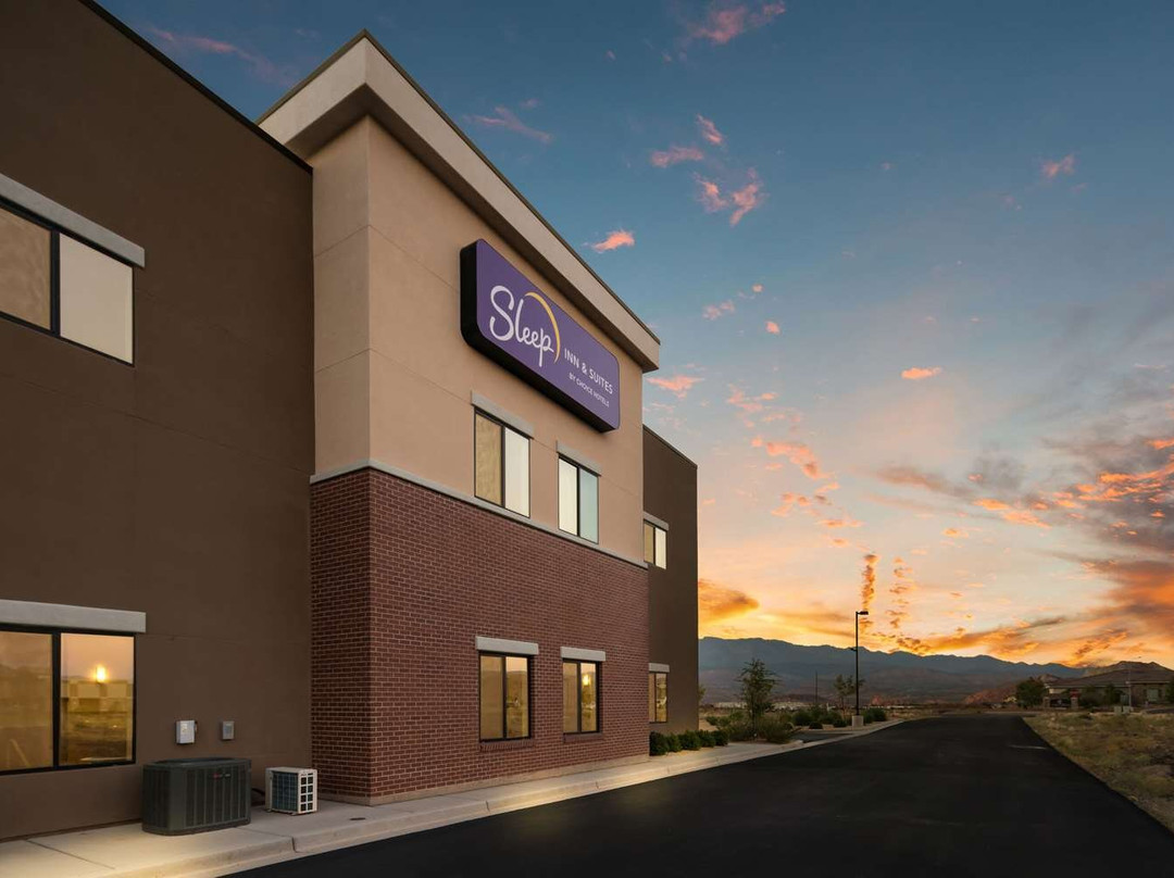 哈里肯酒店住宿-Sleep Inn & Suites Hurricane Zion Park Area