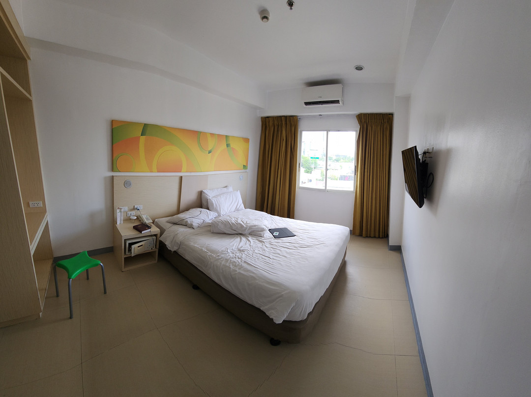 Go Hotels Timog主图