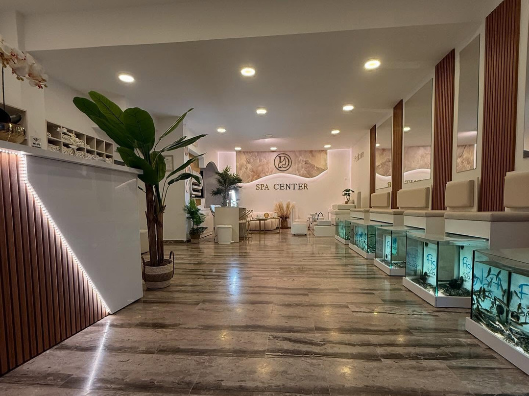 Fish Spa Center-帕诺尔莫斯必去景点