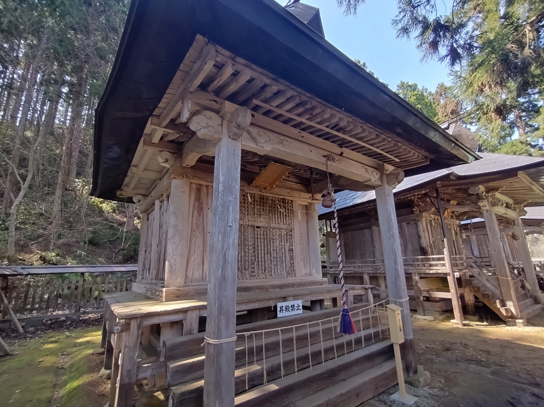 Shingu Kumano Shrine Nagatoko-喜多方市必去景点