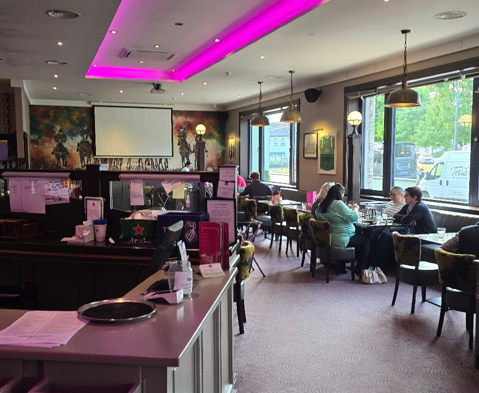 Longcourt House Hotel主图