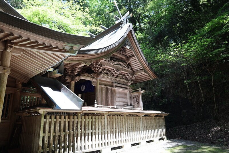 Kushifuru Shrine景点图片