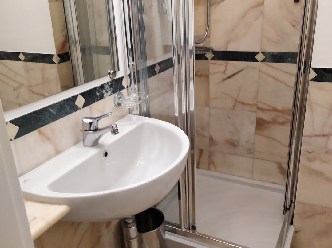 佩斯卡拉广场酒店主图