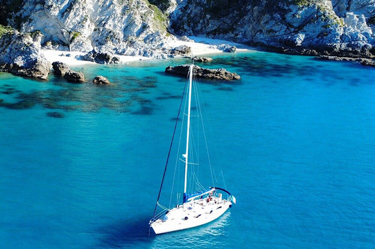 Amare Sailing Tropea