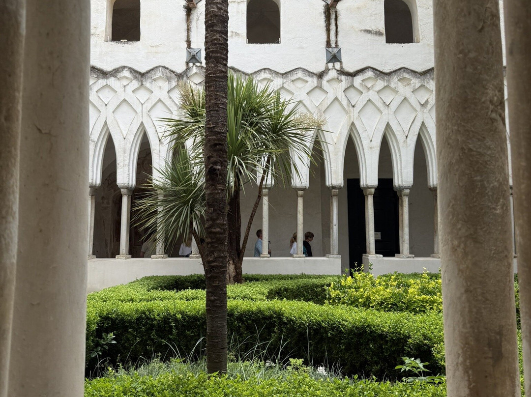 Prestige Limo-索伦托必去景点