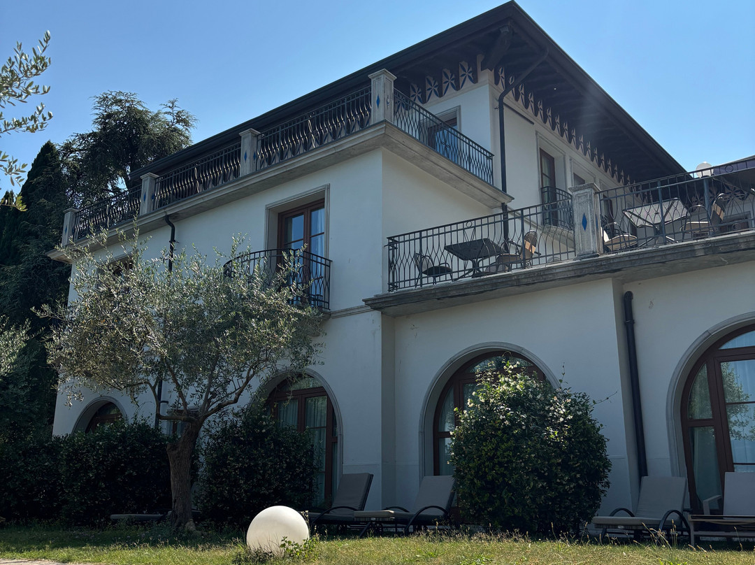 Hotel Villa Maria Au Lac主图