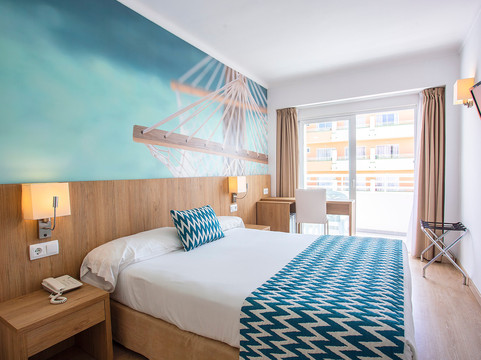 BQ 萨拉酒店 - 限成人主图