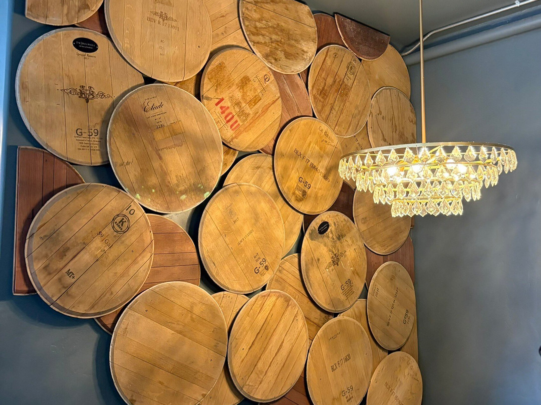 Vine Street Social Wine Bar