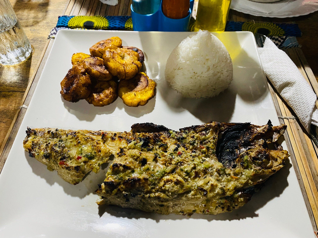 圣多美与普林希比餐馆和美食-CASA CANTAGALO