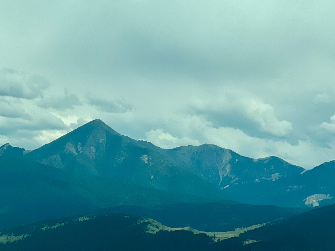 Flying Pig Adventure Company-加德纳必去景点