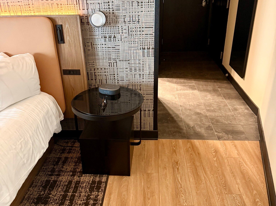 Brookstreet Hotel主图