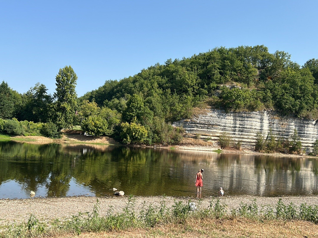 Plage Du Bac De Sors-Alles-Sur-Dordogne必去景点
