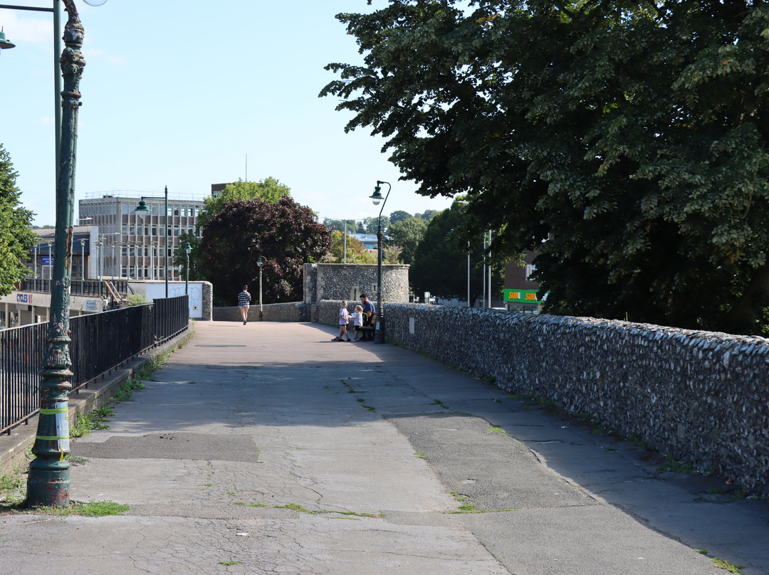 Canterbury City Walls-坎特伯雷必去景点