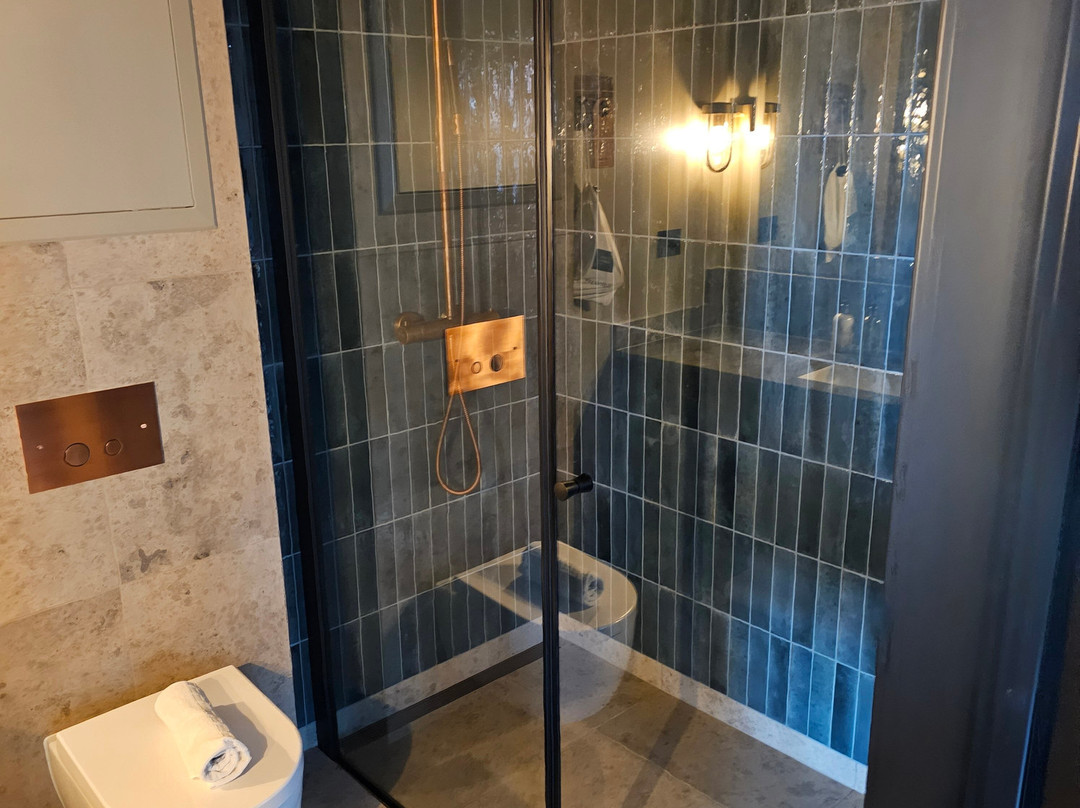 Henningsvaer Bryggehotell - by Classic Norway Hotels