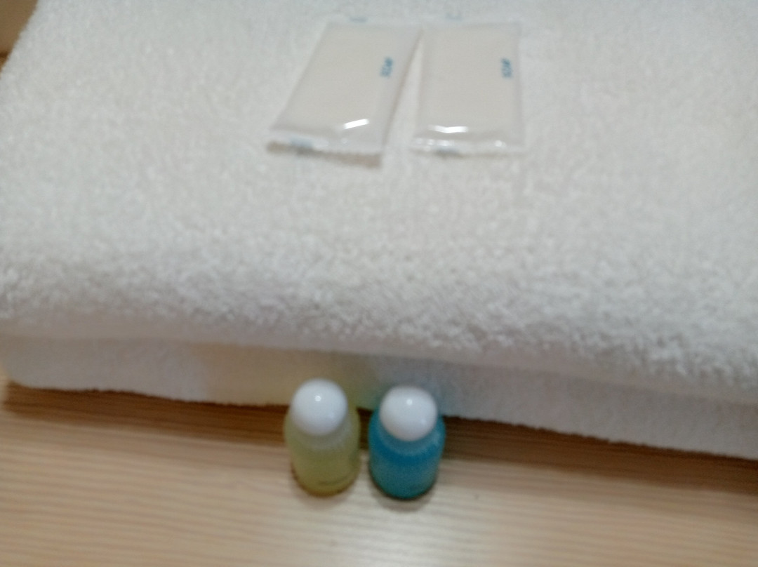 P.A. Thani Hotel主图