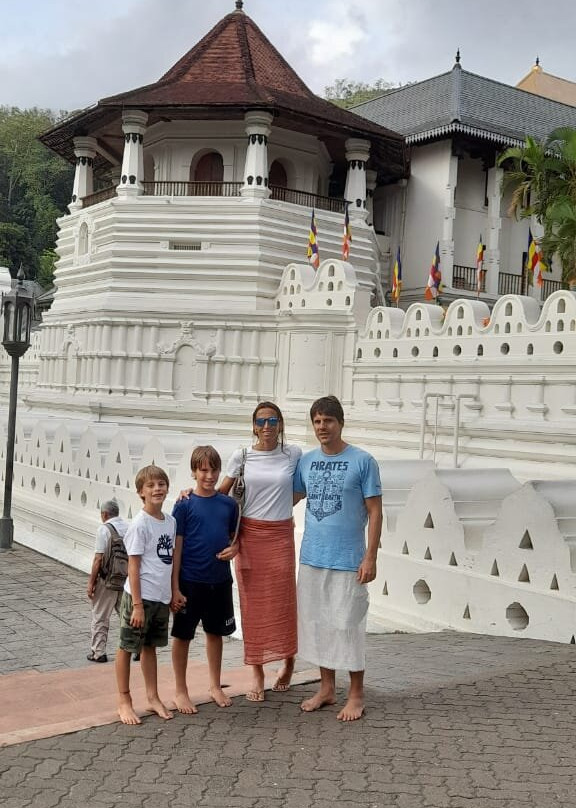 Travel with Samantha-尼甘布必去景点