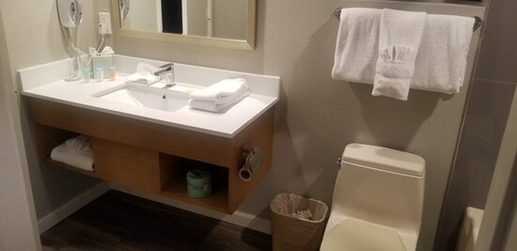 亚历克西斯公园全套房度假酒店主图