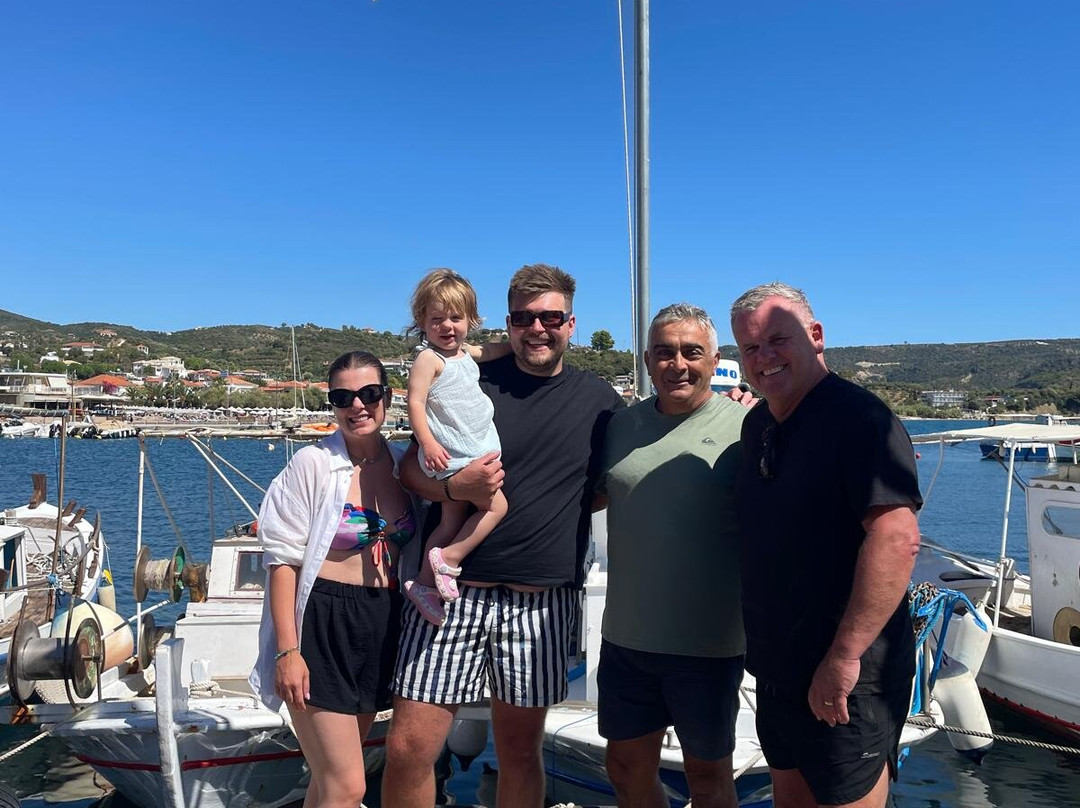 Tasos Boat Cruises Finikounda-Finikounda必去景点