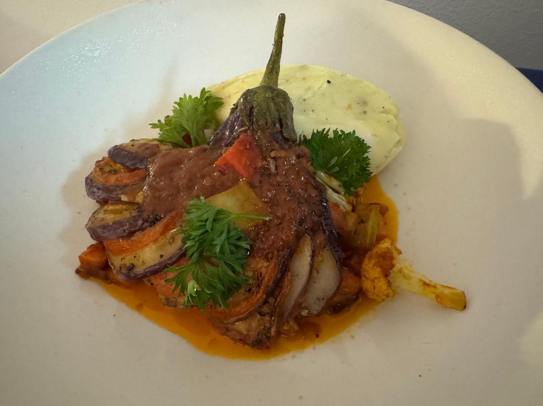 苏瓦拉米湾诺沃特尔酒店主图