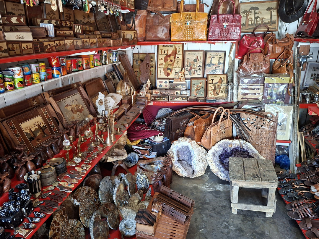 Open-air markets: Andravoahangy-安塔那那利佛必去景点