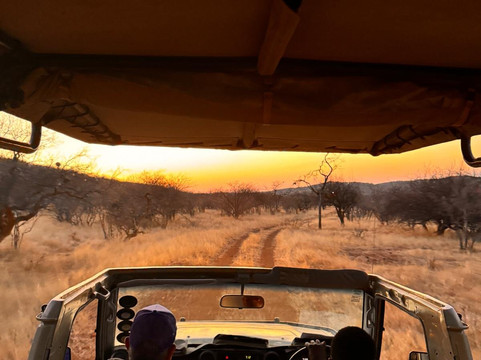 Bluecrane Safaris Namibia-温德和克必去景点