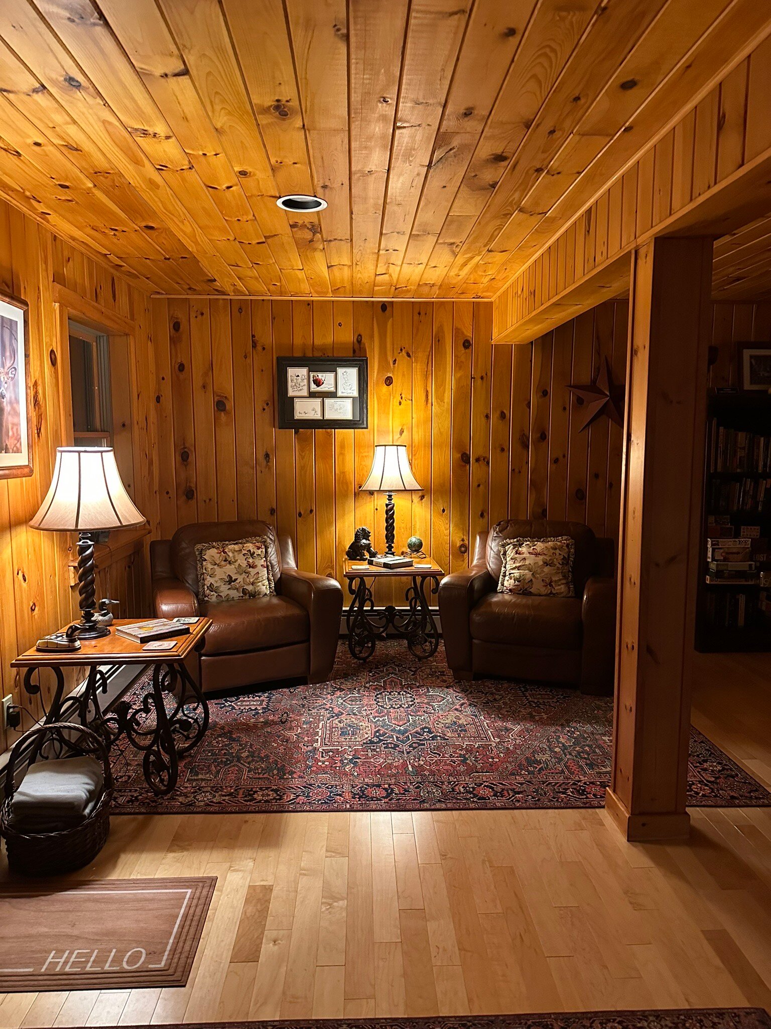 Starlight Lodge-官方