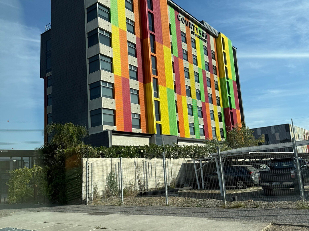 Courtyard by Marriott Santiago Airport主图