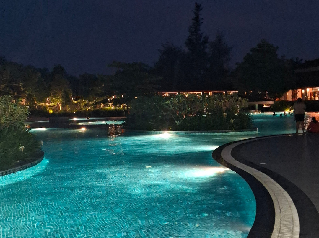 Denissons Beach Resort主图