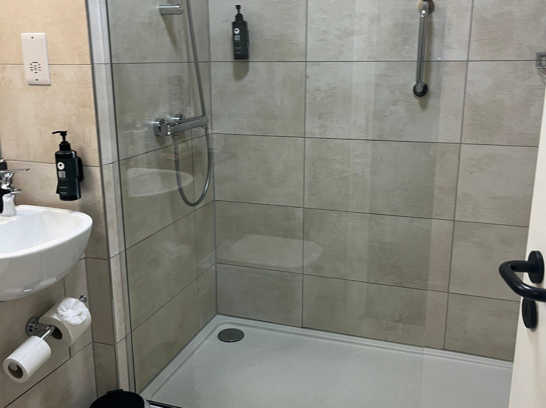 Super 8 By Wyndham Durham主图