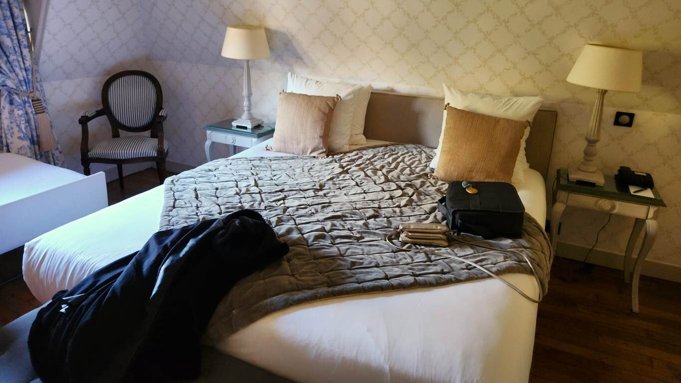 德拉图尔城堡酒店-客卧