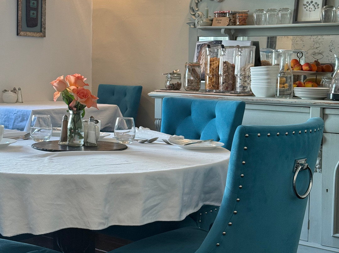 The New White Lion主图