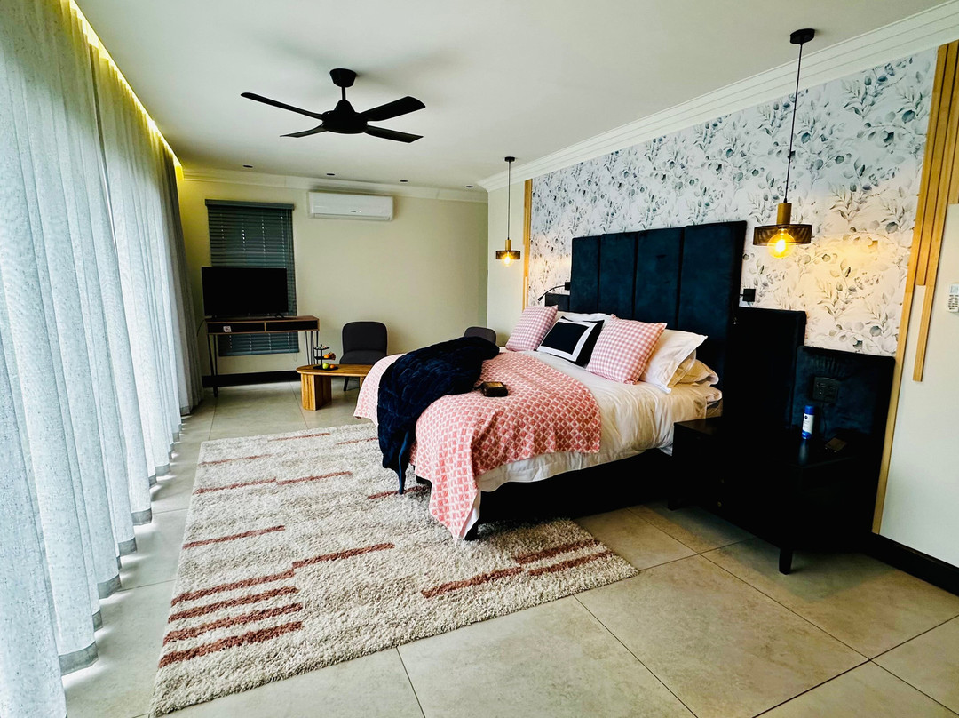 Amoya Villa & Suites