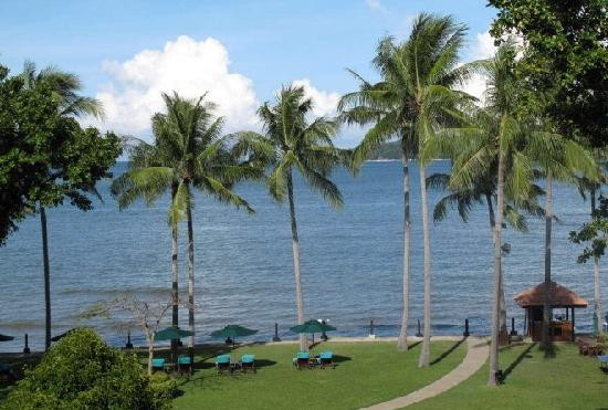 香格里拉丹绒亚路度假酒店主图