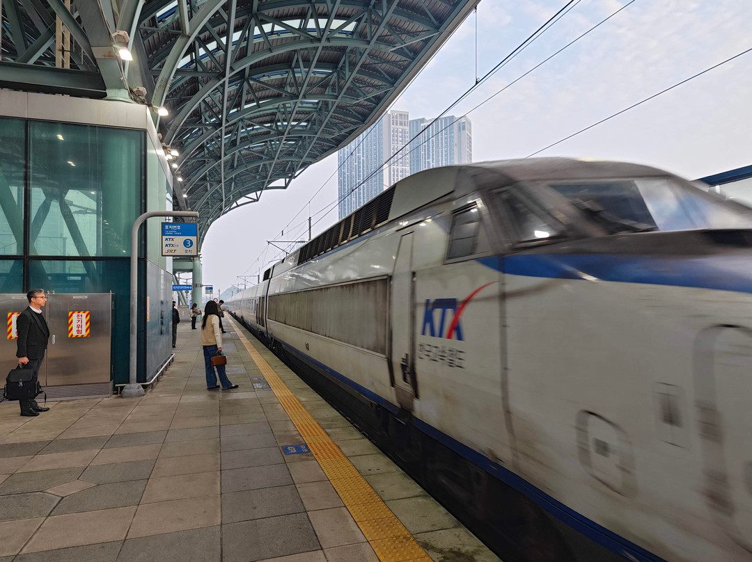 KTX (Korea Train Express)-首尔必去景点