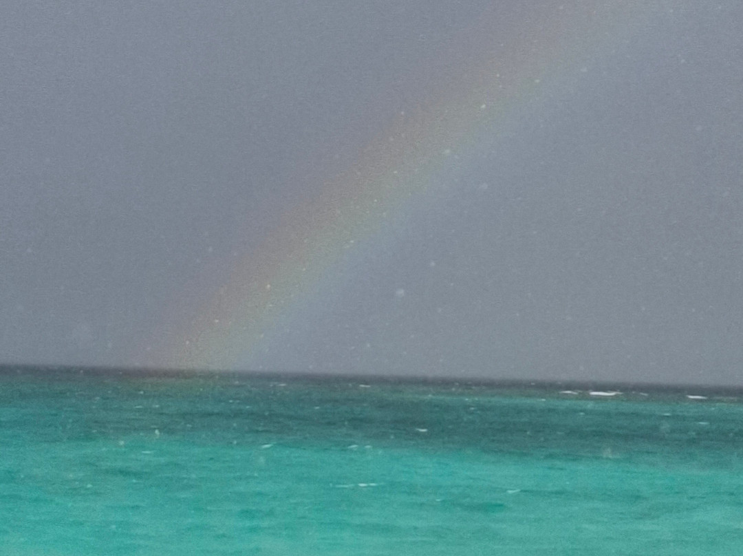 安嘎嘎岛度假村主图