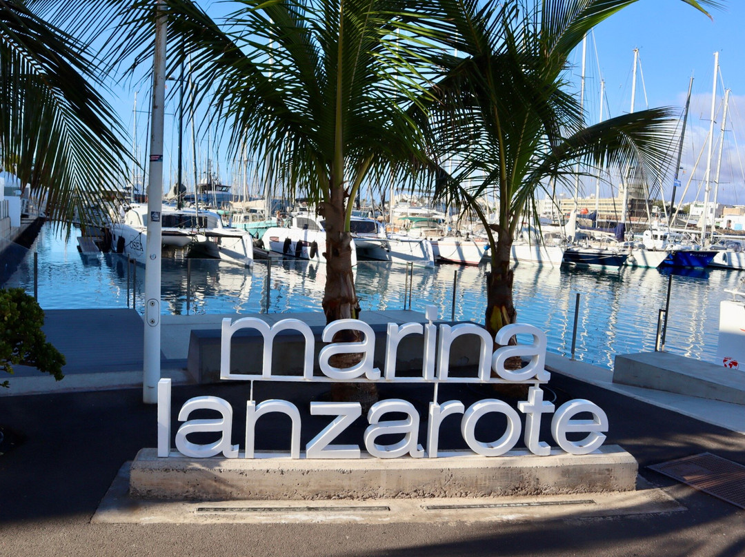 Marina Lanzarote-阿雷西费必去景点