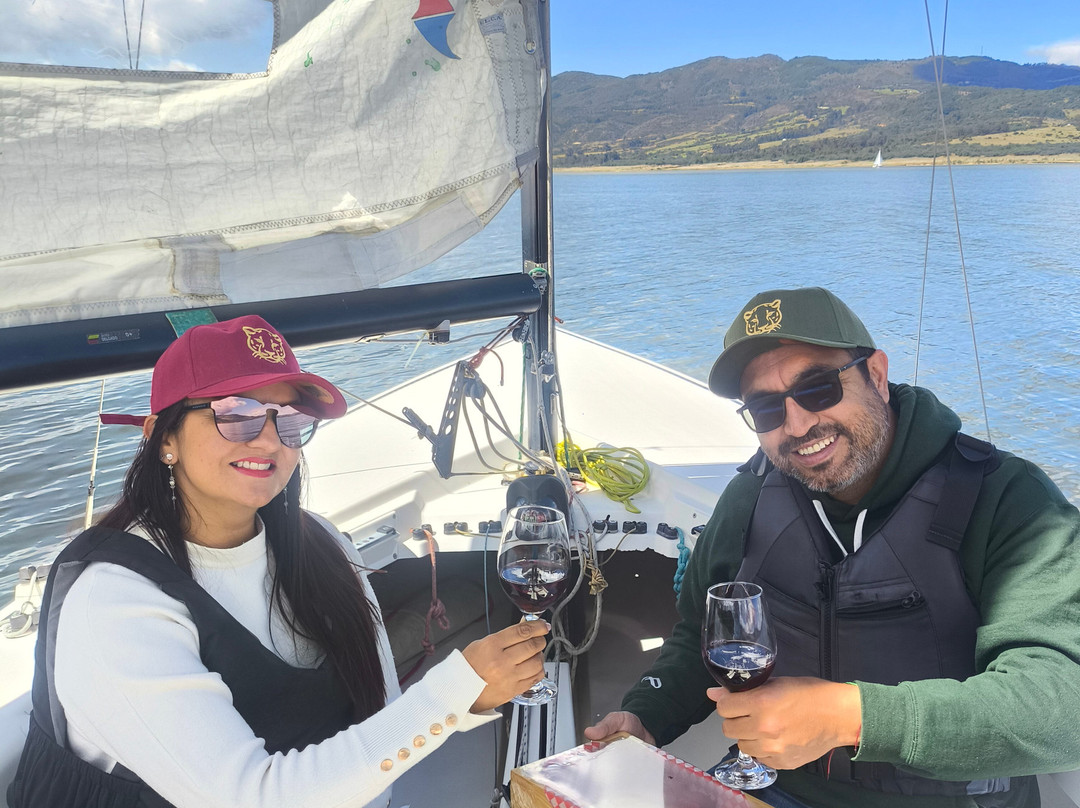 Barlovento Travesías en Velero-Guatavita必去景点