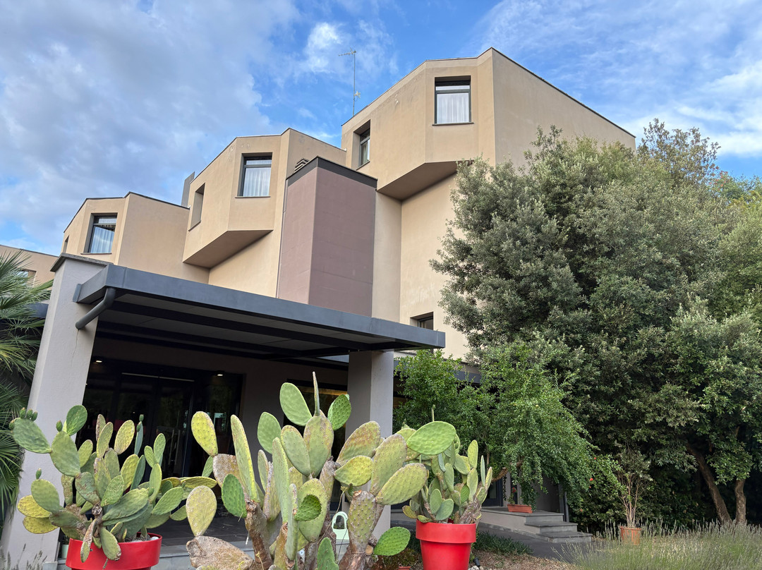 萨宾娜公园酒店主图